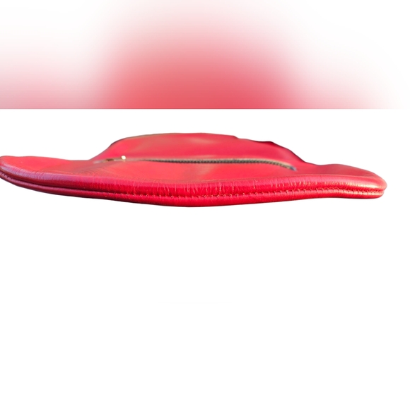 Vintage Small Leather Red Bag Kiss Lock Clasp - Picture 7 of 13